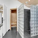 Four-bedroom In بيت للعطل هادرسليف