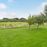 Four-bedroom In بيت للعطل هادرسليف