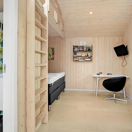 Σπίτι διακοπών Four-bedroom In Haderslev *