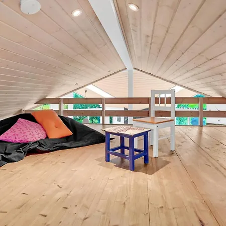 Lovely Home In Haderslev With Sauna *